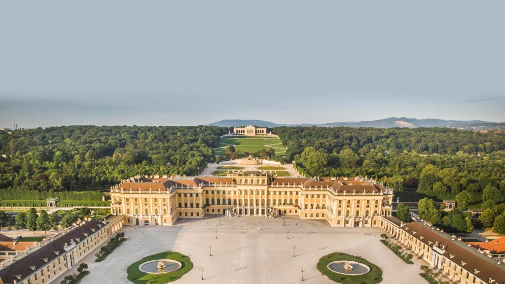 Top 10 Tourist Places to Visit in Vienna 